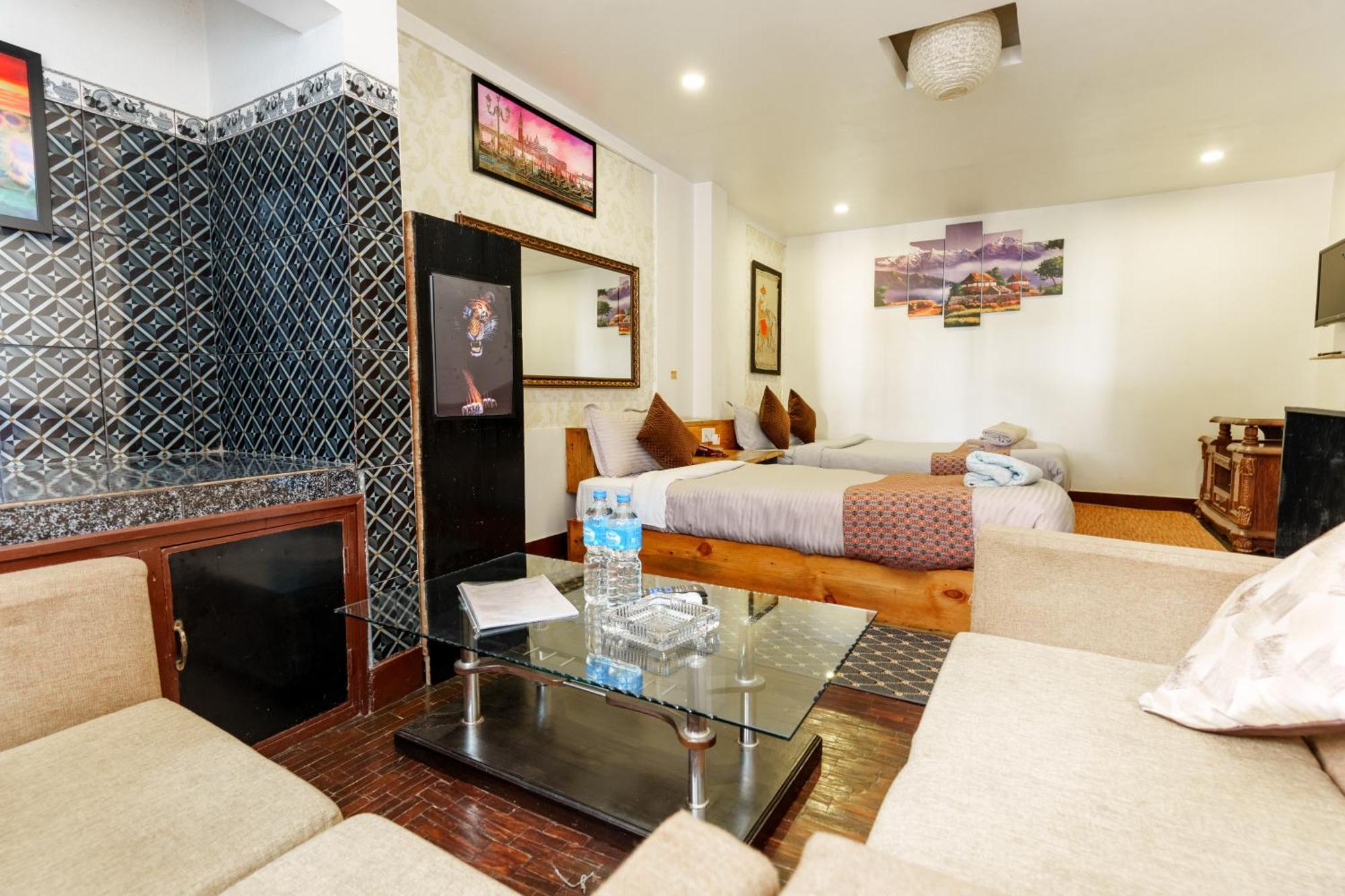 Hotel Shree Tara Kathmandu Buitenkant foto