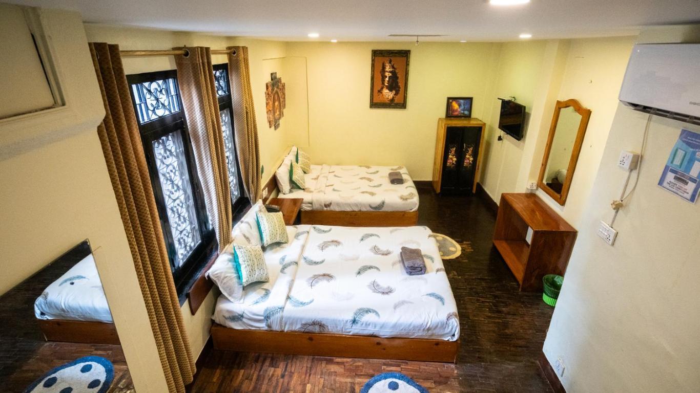 Hotel Shree Tara Kathmandu Buitenkant foto