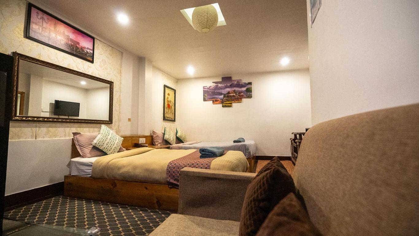 Hotel Shree Tara Kathmandu Buitenkant foto