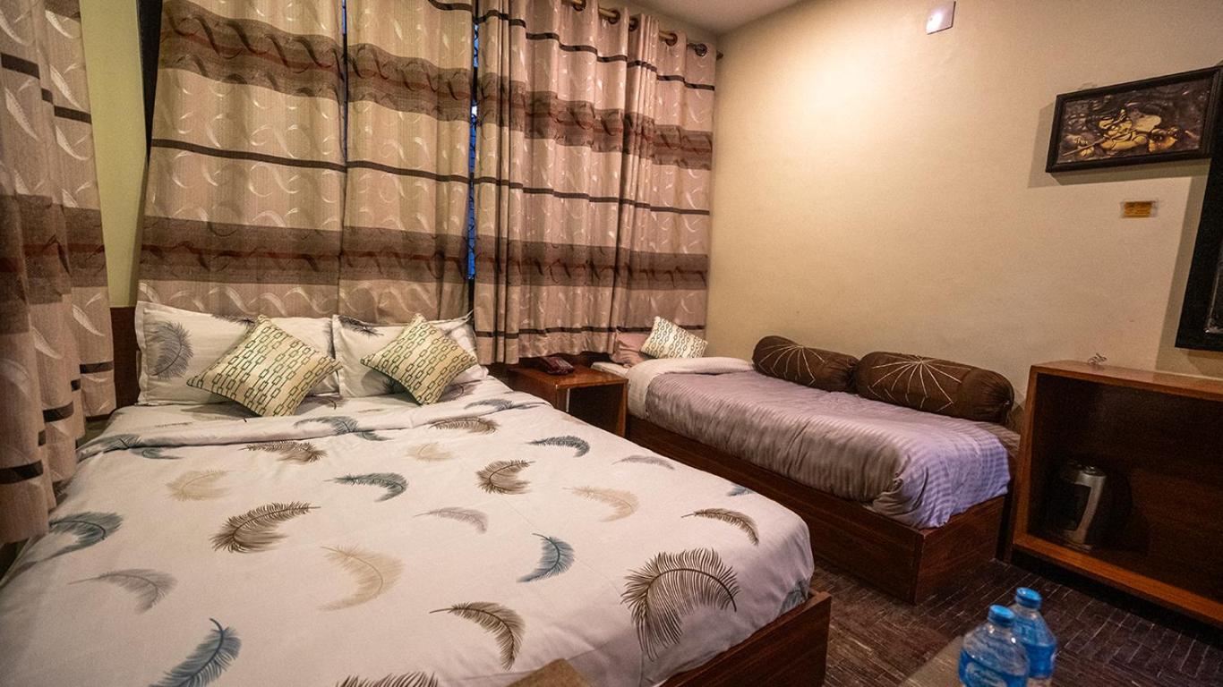 Hotel Shree Tara Kathmandu Buitenkant foto