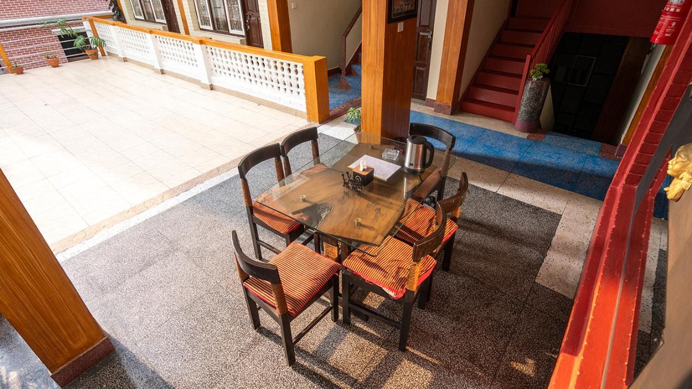 Hotel Shree Tara Kathmandu Buitenkant foto